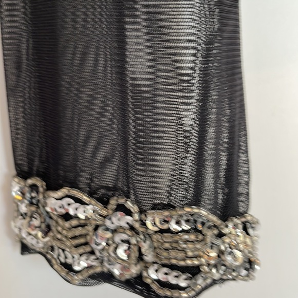 I.N.C. Women's Blouse Sequines  Black NWT  Size Medium ( would fit a small). - Picture 6 of 8